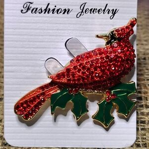 🌲Cardinal Sparkling Holiday Brooch  2" X 1.75"